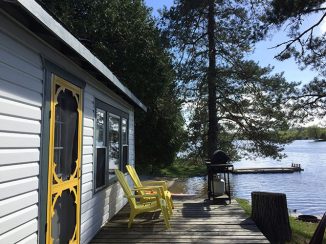 Evergreen waterfront cottage